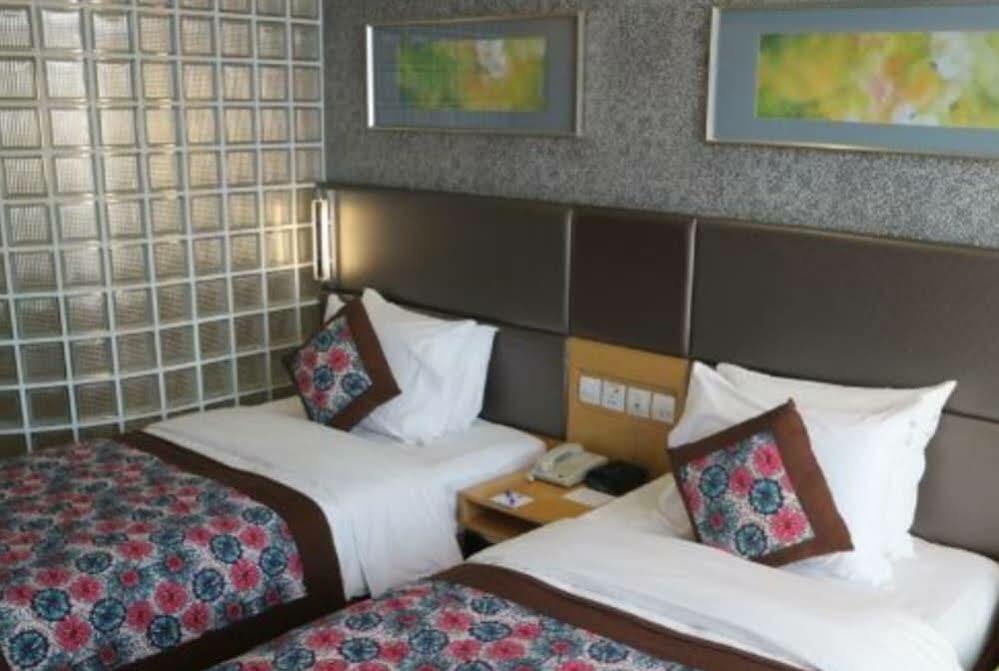 Holiday Inn Express Beijing Dongzhimen, An Ihg Hotel Екстериор снимка